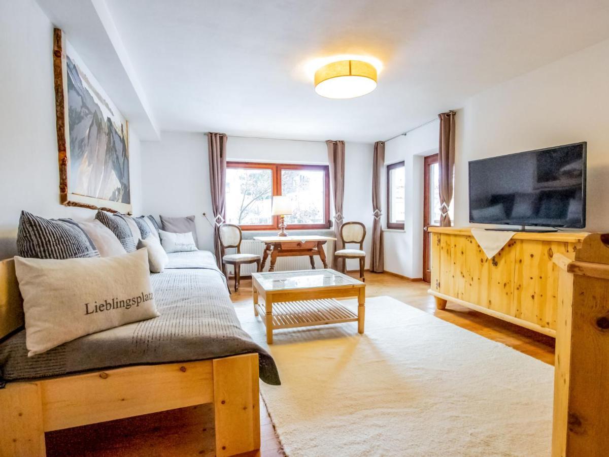 Apartment Karin-1 By Interhome Innsbruck Eksteriør bilde
